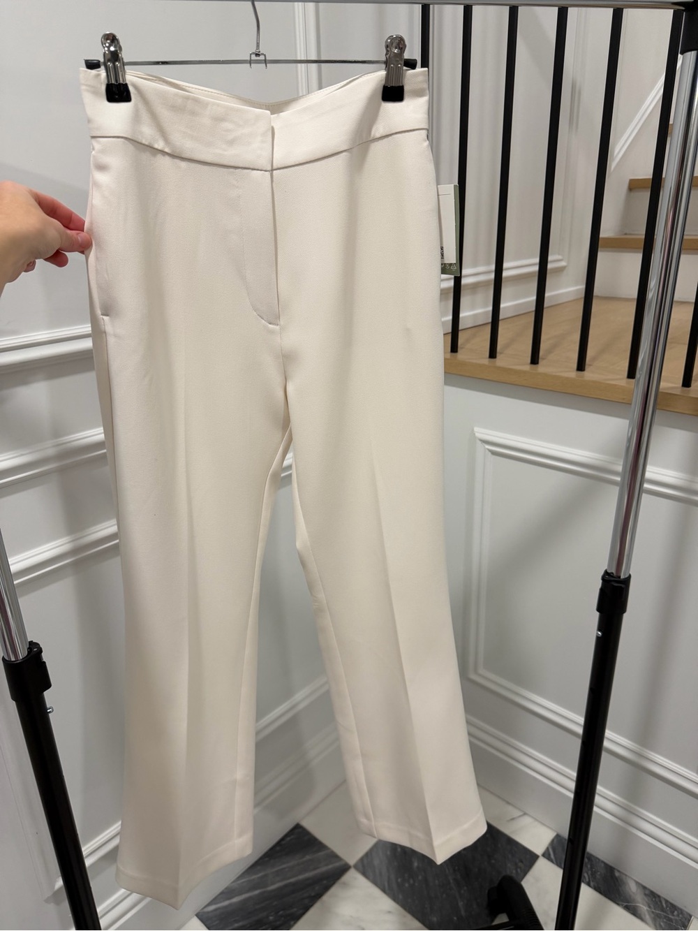 NWT H&M White Pants ๐ค๐ฉต